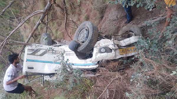 चंबा में 7 लोगों की मौत, छतरूंड के पास खाई में गिरी बोलेरो